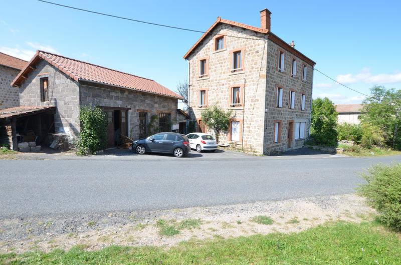 Maison - 241 m² - 10 pièces