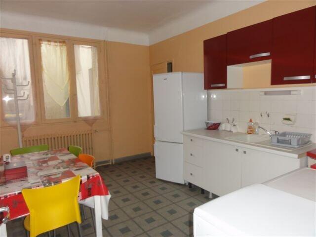 Immeuble - 240 m² - 10 pièces