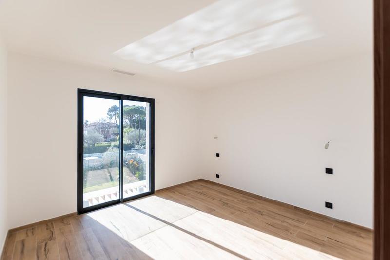 Villa - 163 m² - 5 pièces