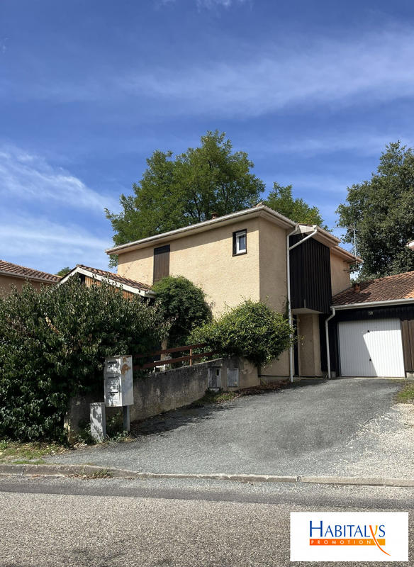 Maison - 102 m² - 5 pièces