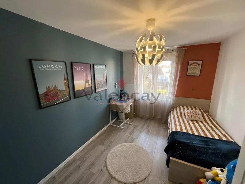 Maison - 152 m² - 6 pièces