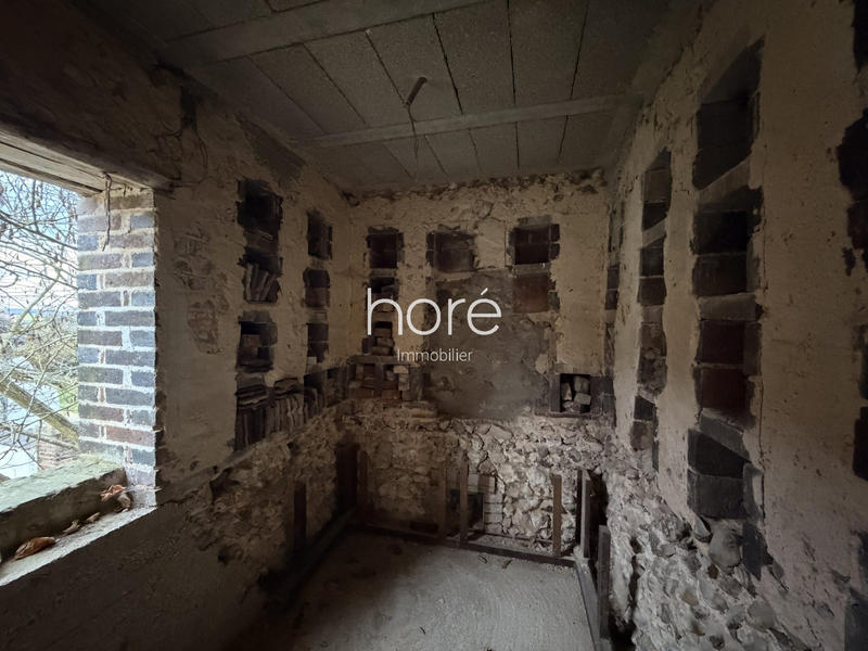 Maison - 255 m² - 8 pièces