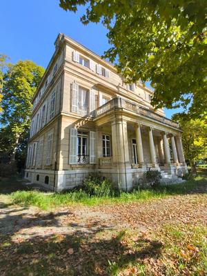 Maison de maîtres - 510 m² - 18 pièces