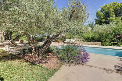 Villa - 189 m² - 6 pièces