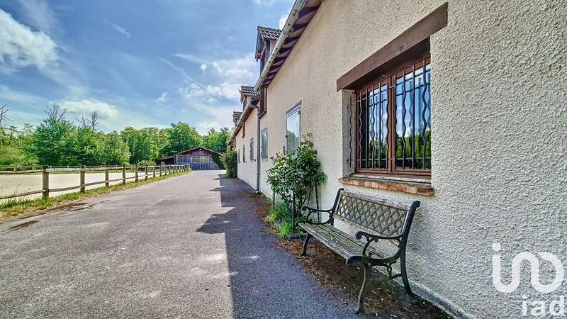 Maison - 205 m² - 7 pièces