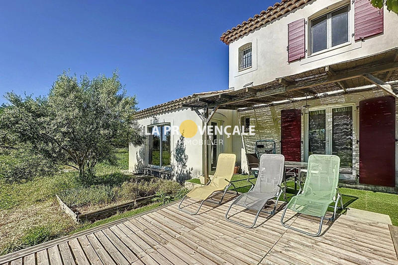 Maison - 175 m² - 6 pièces