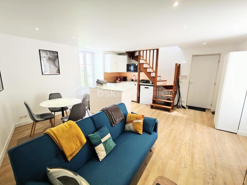 Immeuble - 192 m² - 11 pièces