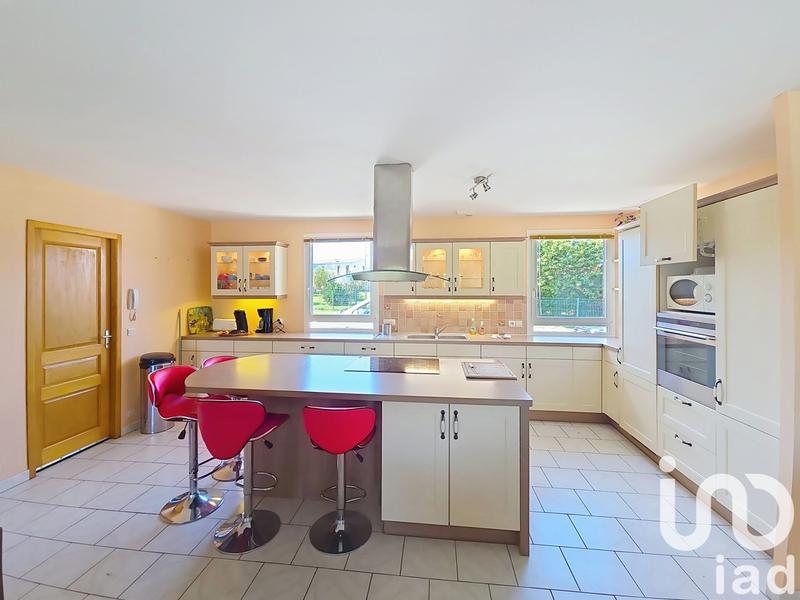 Maison - 105 m² - 4 pièces