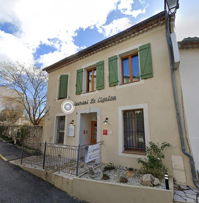 Maison - 277 m² - 14 pièces