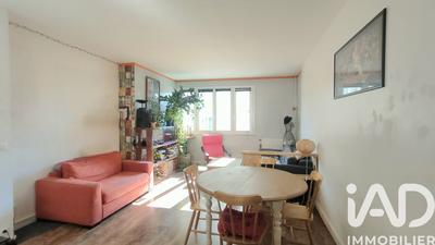 Appartement - 86 m² - 5 pièces