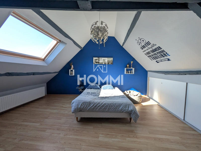 Maison - 253 m² - 8 pièces