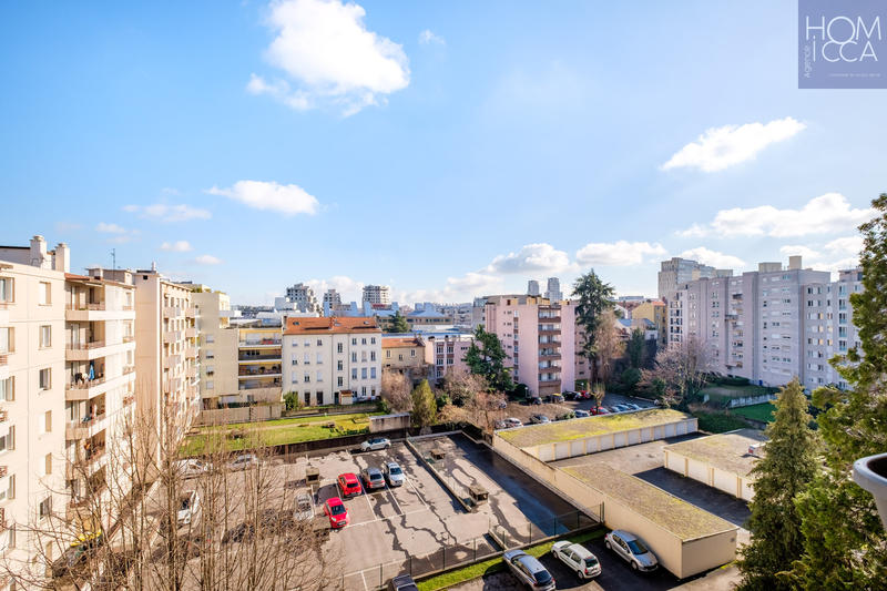 Appartement - 79 m² - 3 pièces