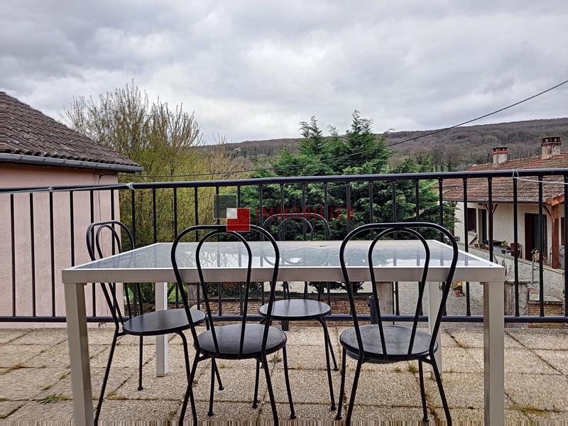 Maison ancienne - 365 m² - 10 pièces