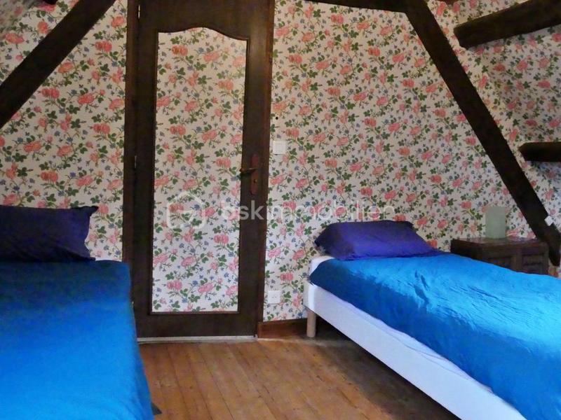 Longère - 261 m² - 14 pièces