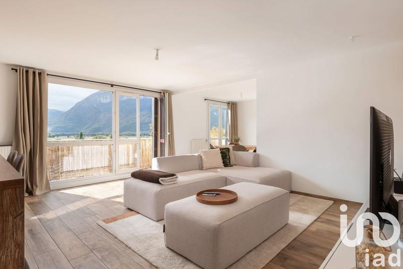 Appartement - 107 m² - 4 pièces