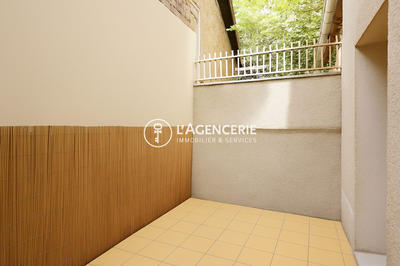 Maison - 98 m² - 4 pièces