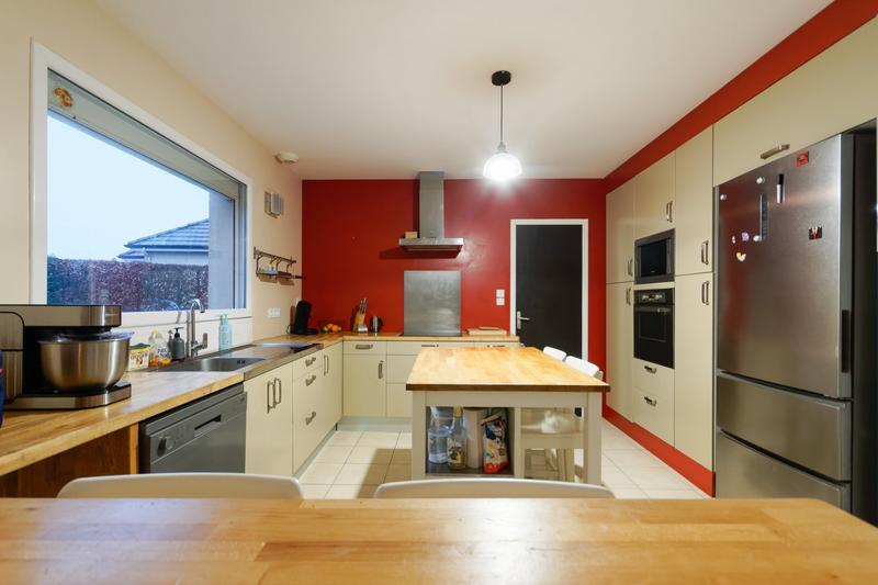 Maison - 200 m² - 7 pièces