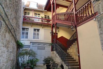 Appartement - 111 m² - 4 pièces