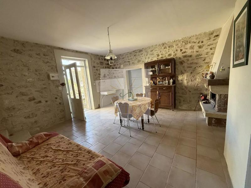 Maison - 88 m² - 5 pièces