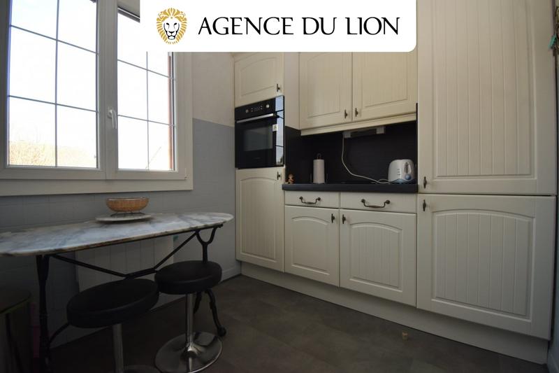 Maison - 85 m² - 5 pièces