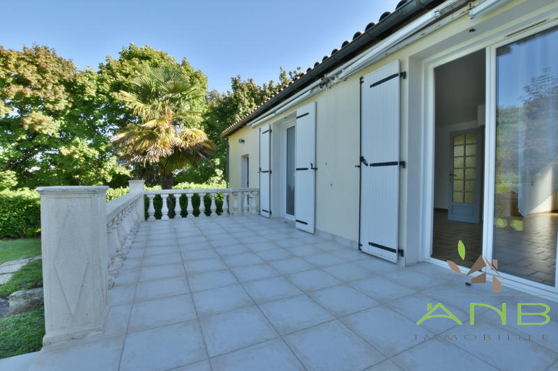 Maison - 102 m² - 6 pièces