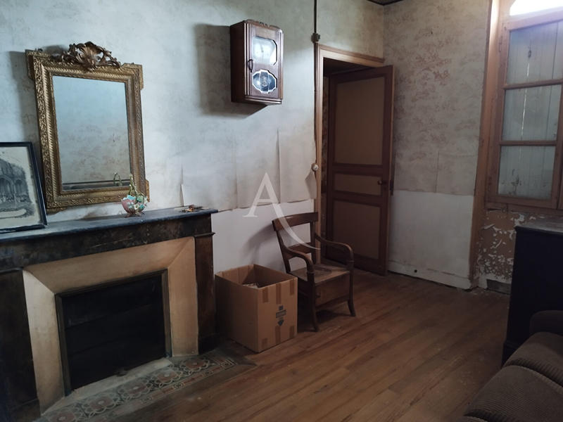 Maison - 172 m² - 10 pièces