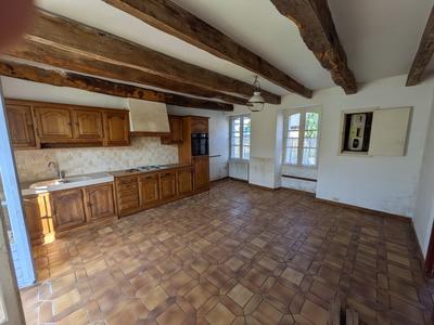 Maison - 120 m² - 6 pièces