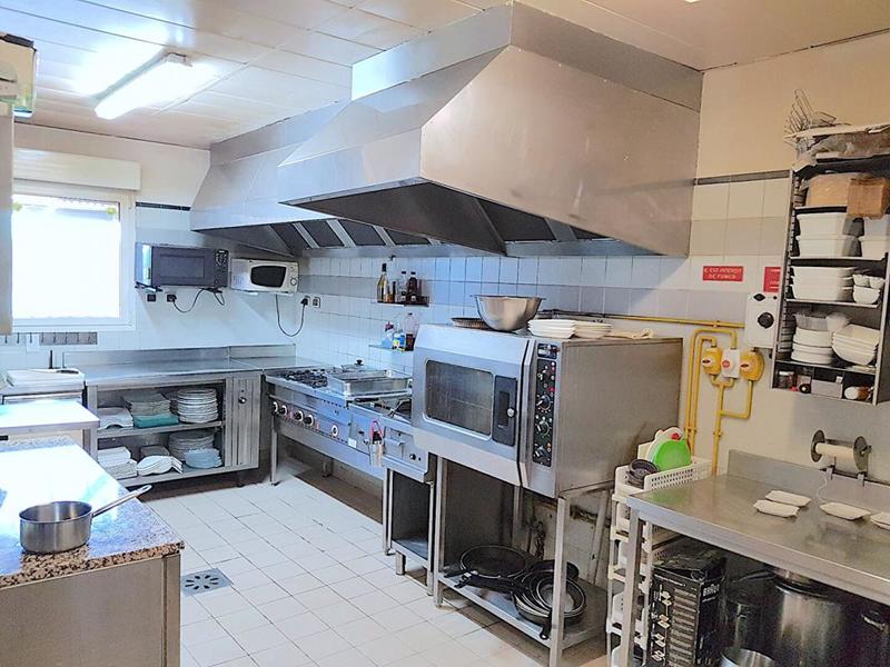 Fonds de commerce - 170 m²