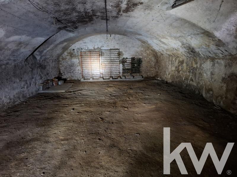 Longère - 300 m² - 12 pièces