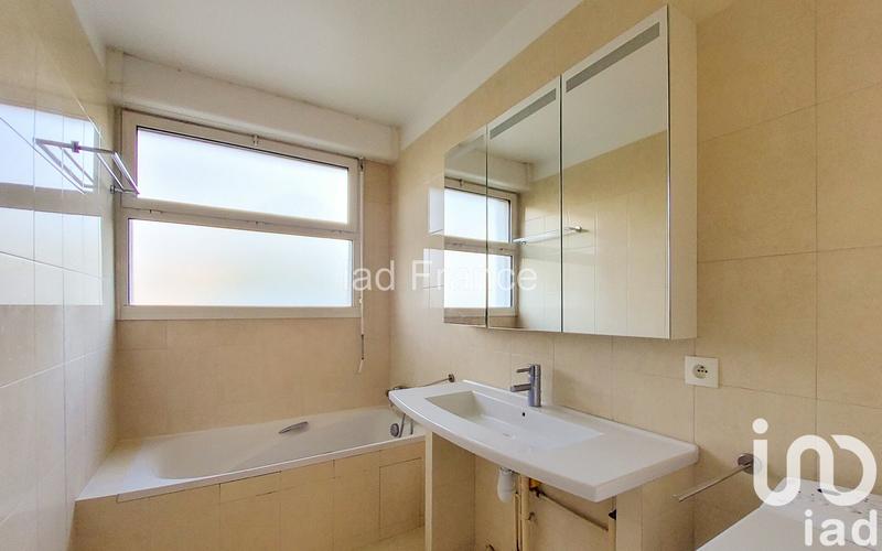 Appartement - 99 m² - 4 pièces