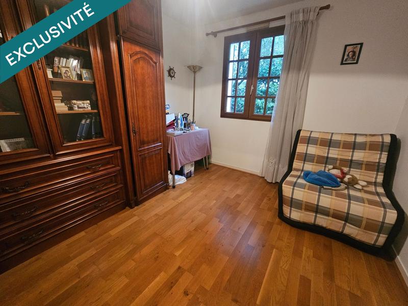 Maison - 95 m² - 6 pièces