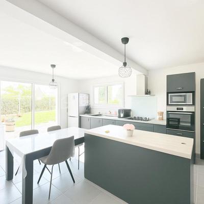 Maison - 94 m² - 4 pièces