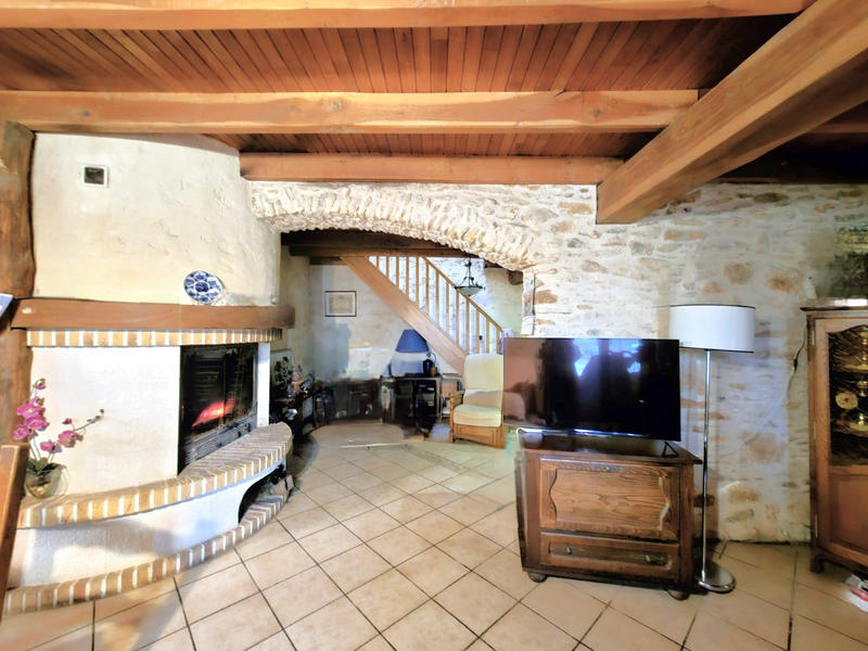 Maison - 400 m² - 18 pièces