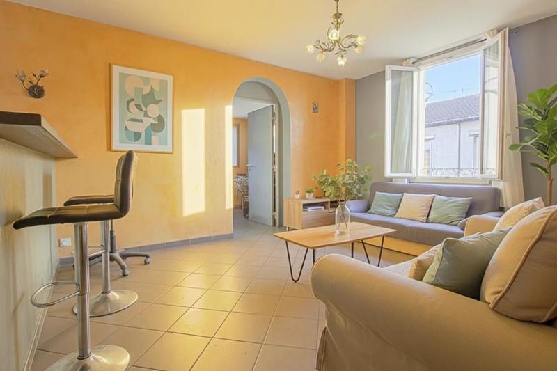 Appartement - 89 m² - 5 pièces