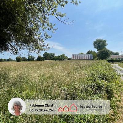 Terrain - 8 813 m²