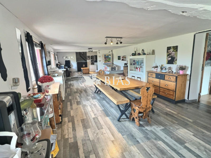 Maison - 107 m² - 5 pièces