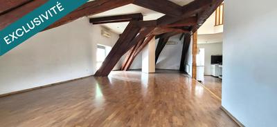 Appartement - 110 m² - 5 pièces