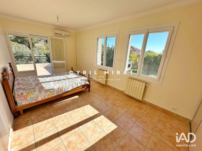 Maison - 137 m² - 5 pièces