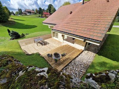 Maison - 151 m² - 7 pièces