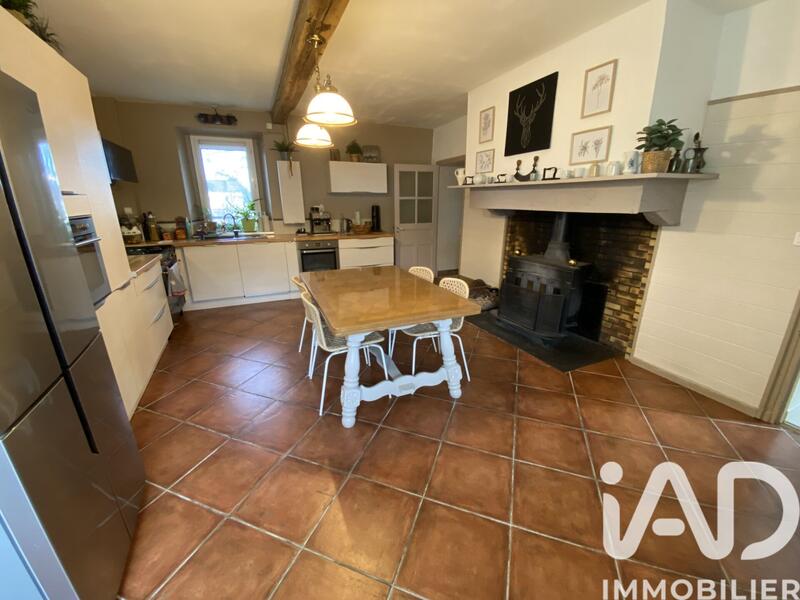 Maison de village - 200 m² - 6 pièces