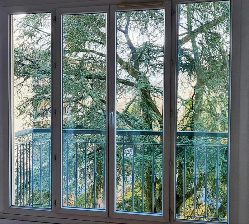 Appartement - 90 m² - 4 pièces