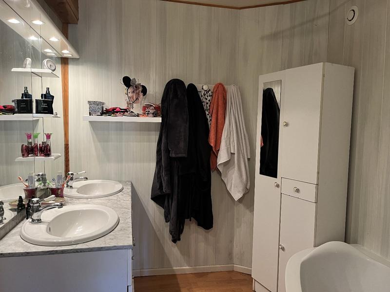 Maison en pierre - 160 m² - 6 pièces