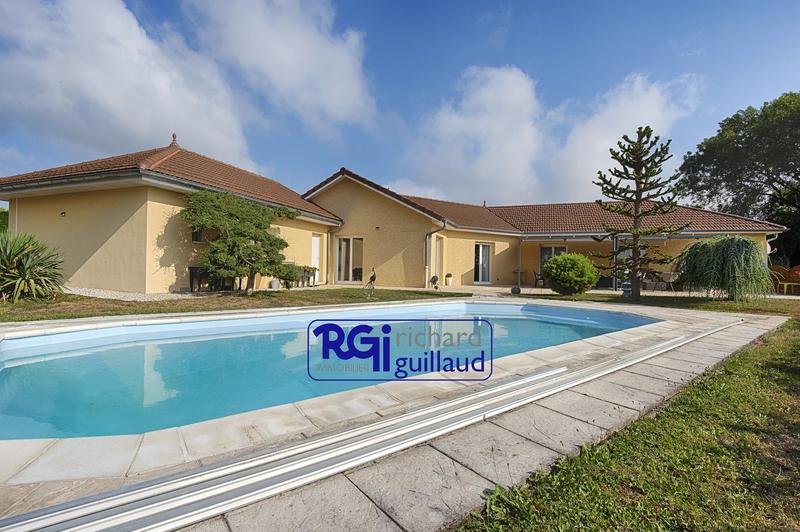 Maison - 190 m² - 5 pièces