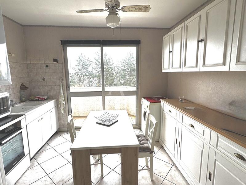 Appartement - 92 m² - 3 pièces