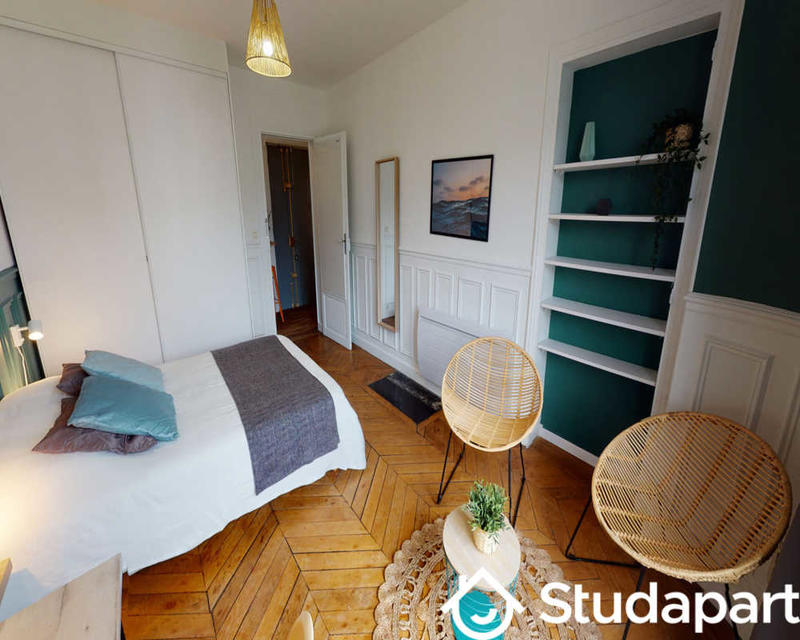 Chambre - 70 m² - 1 pièce