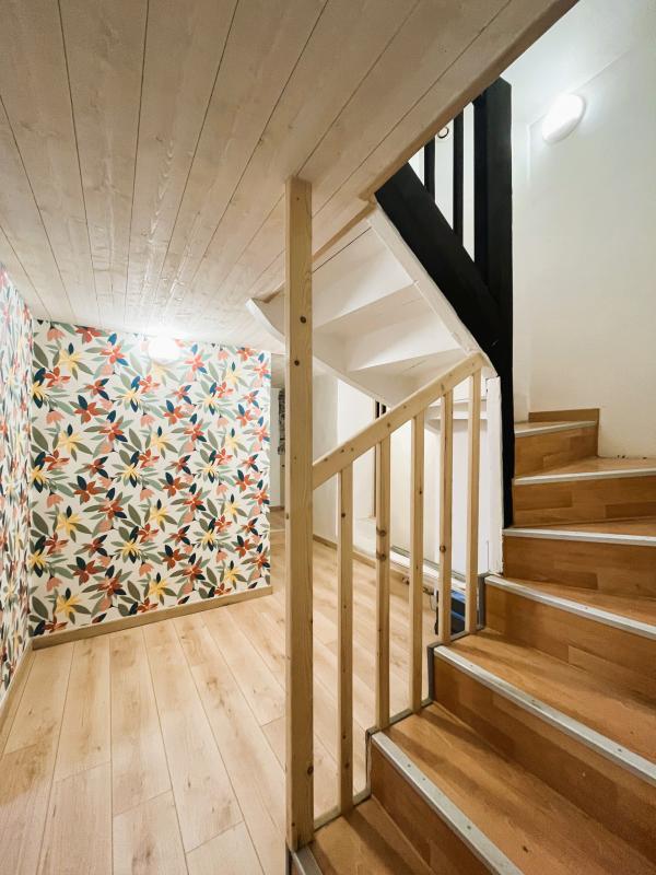 Maison - 151 m² - 6 pièces