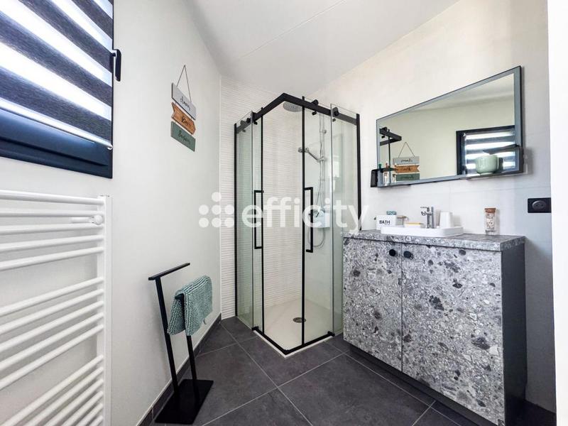 Maison - 130 m² - 4 pièces