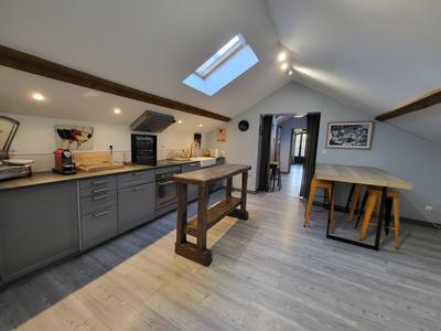 Maison - 115 m² - 6 pièces