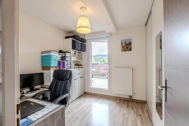Appartement - 74 m² - 3 pièces