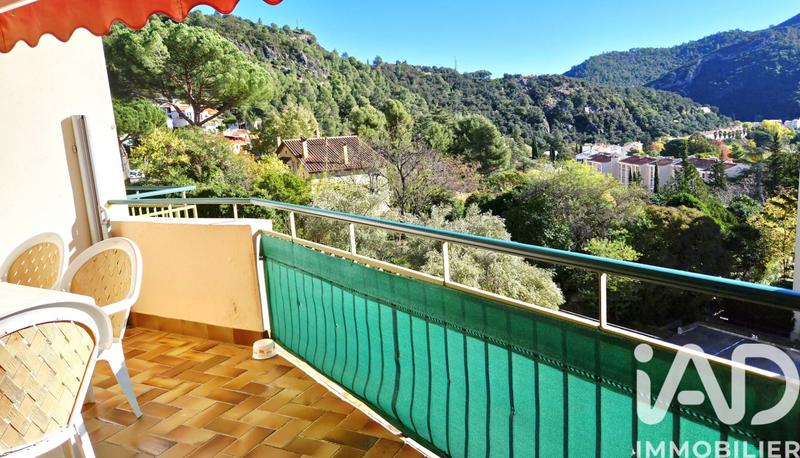 Appartement - 77 m² - 3 pièces